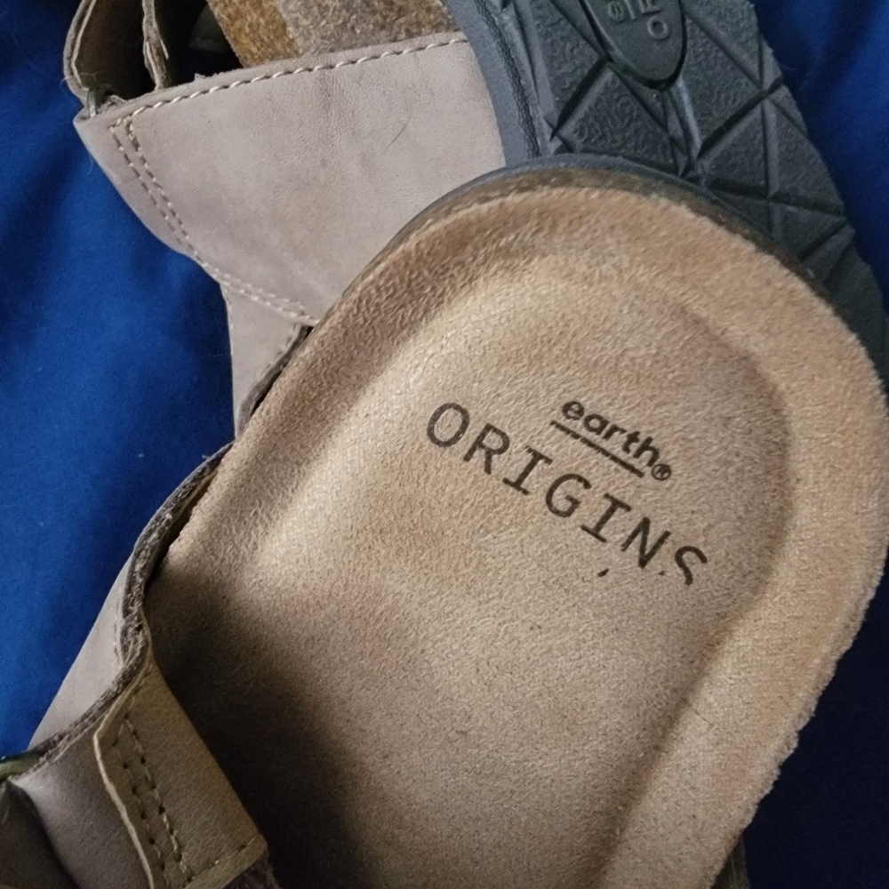 Earth Origins Tan Women's Sandals Size 10M - Picture 6 of 11